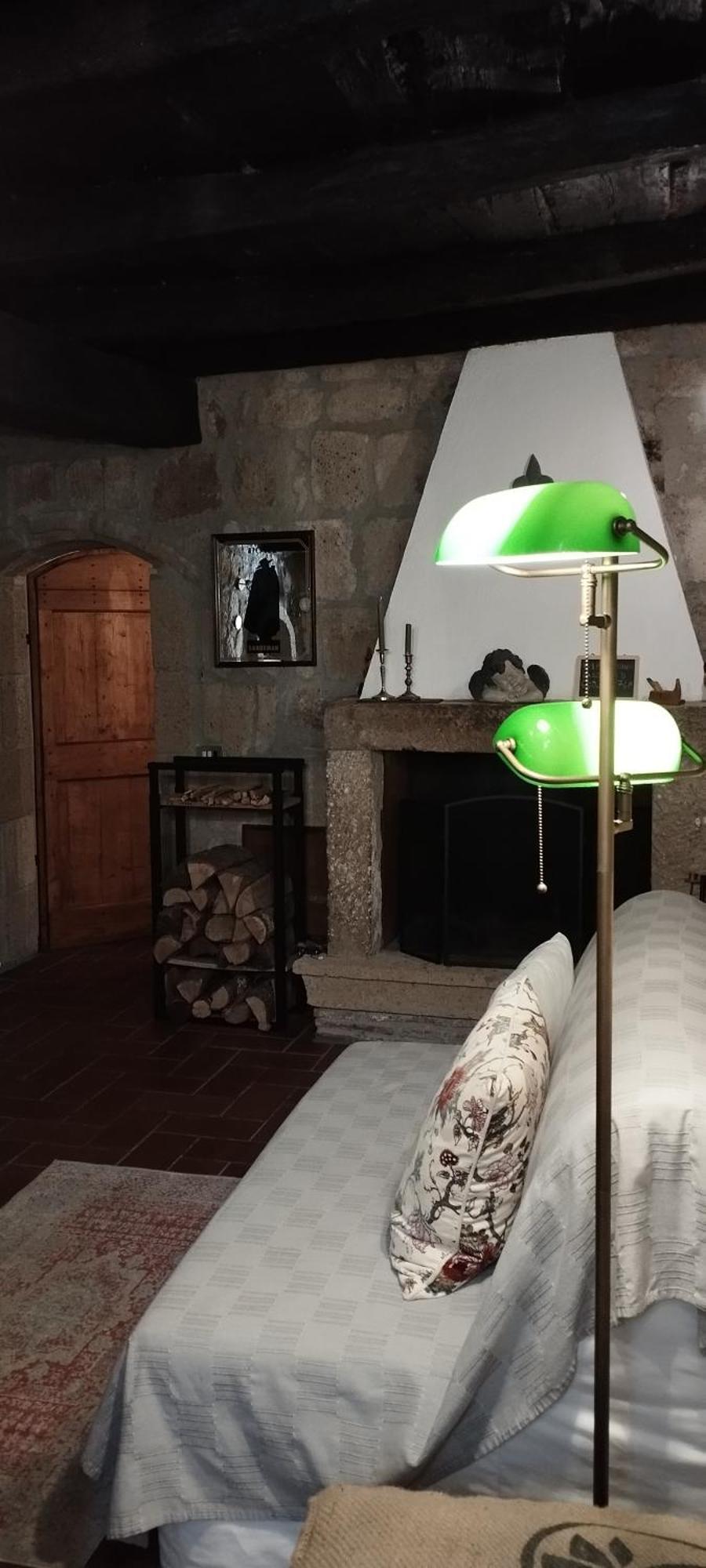 La Chascona Di Farnese Casa Di Tufo Nel Borgo Apartment Luaran gambar